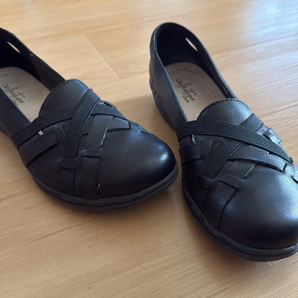 CLARKS WOMENS SIZE 7 BLACK CHEYN CREEK SLIP ON LOAFER